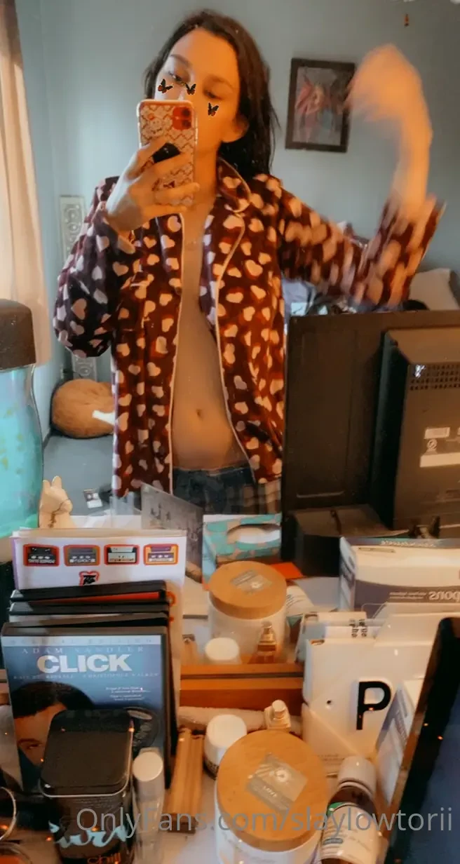 Hey guiseee been a minute my jaw got broken so anyone that can help me 