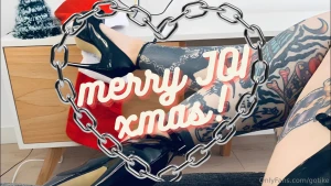 Merry joi xmas have you been a good boy here is the gift that santa