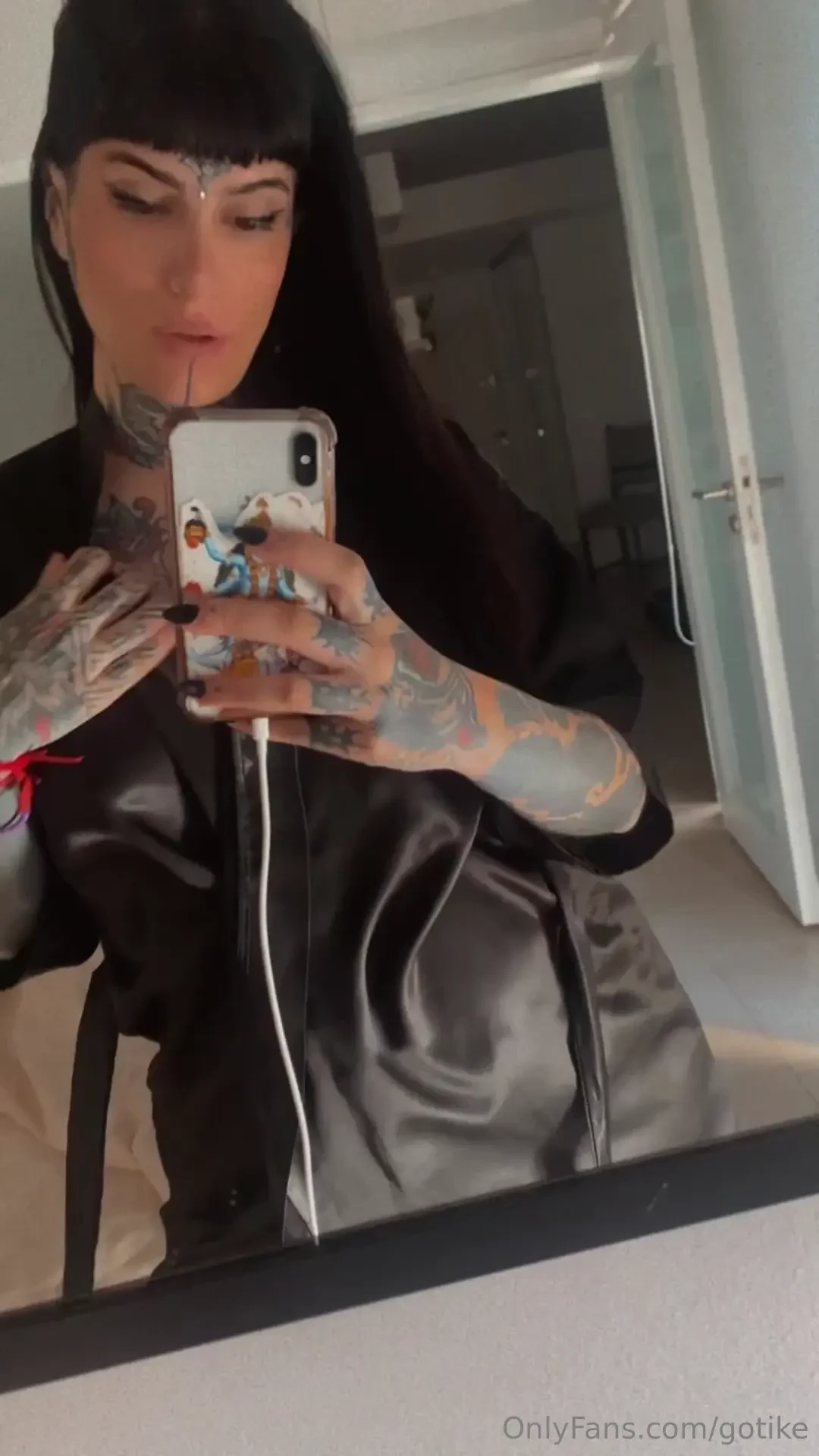 Black robe and pixels happy saturday simp 