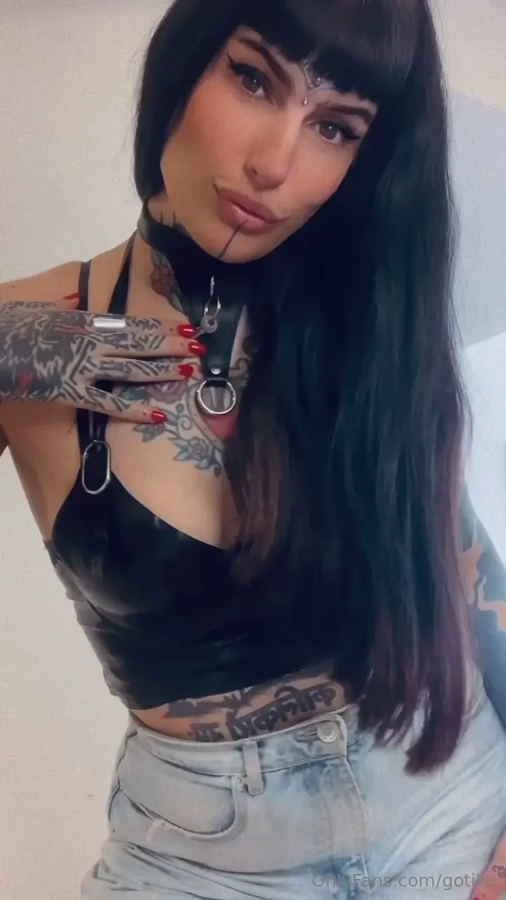 Goth and locked night 