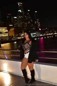 As the sun goes down my light begins to intensify my love true stars