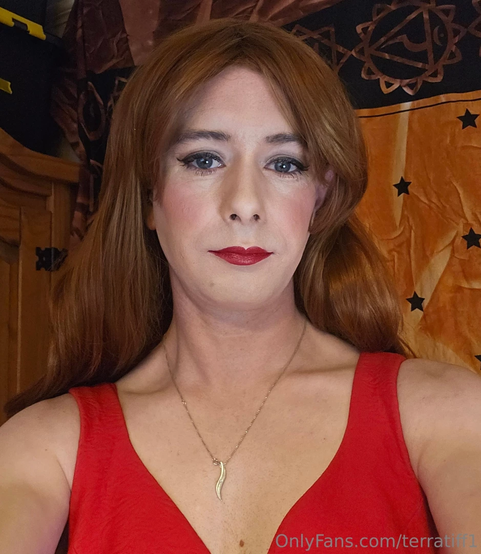 Really like this picture definitely a good makeup day 