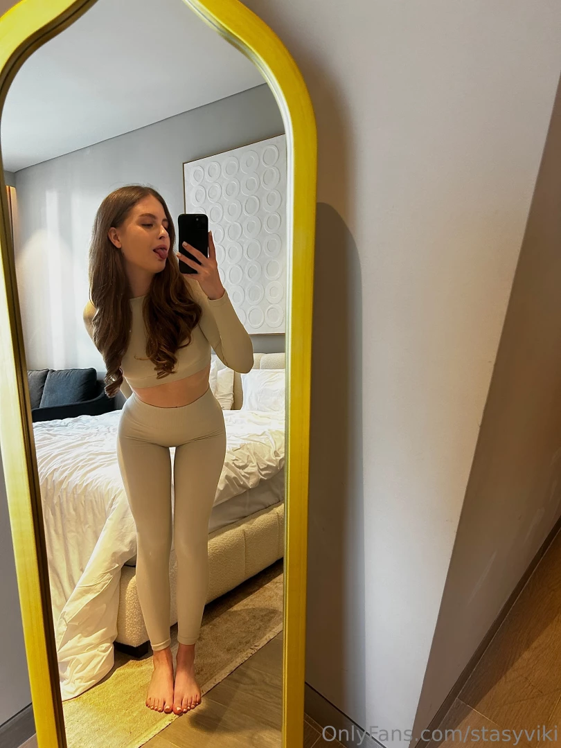 This tracksuit shows off my entire body perfectly 