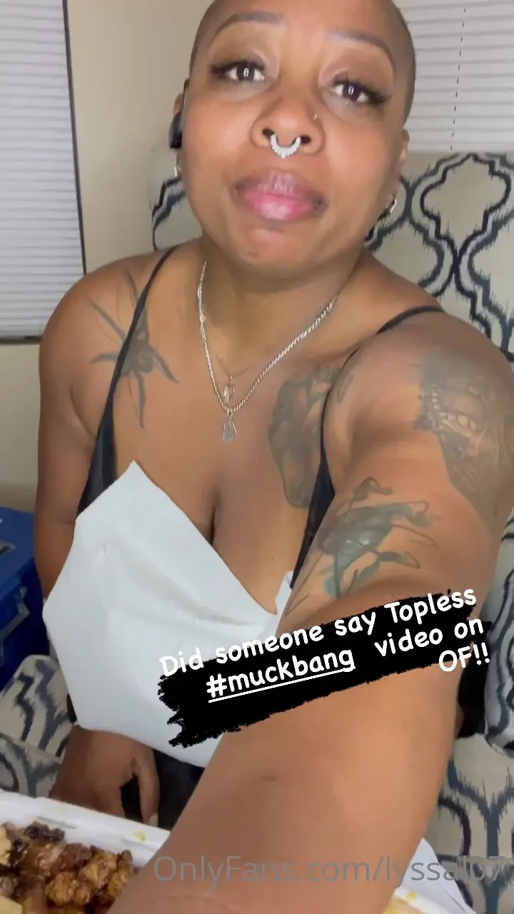 I had fun filming my first muckbang 