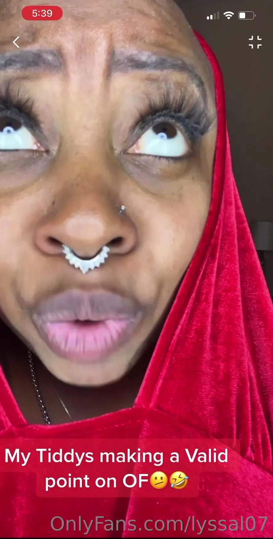 Me trying to convince myself y all came for the jokes 