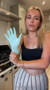 Come here for a soapy handjob tip this post for it sent to your inbox