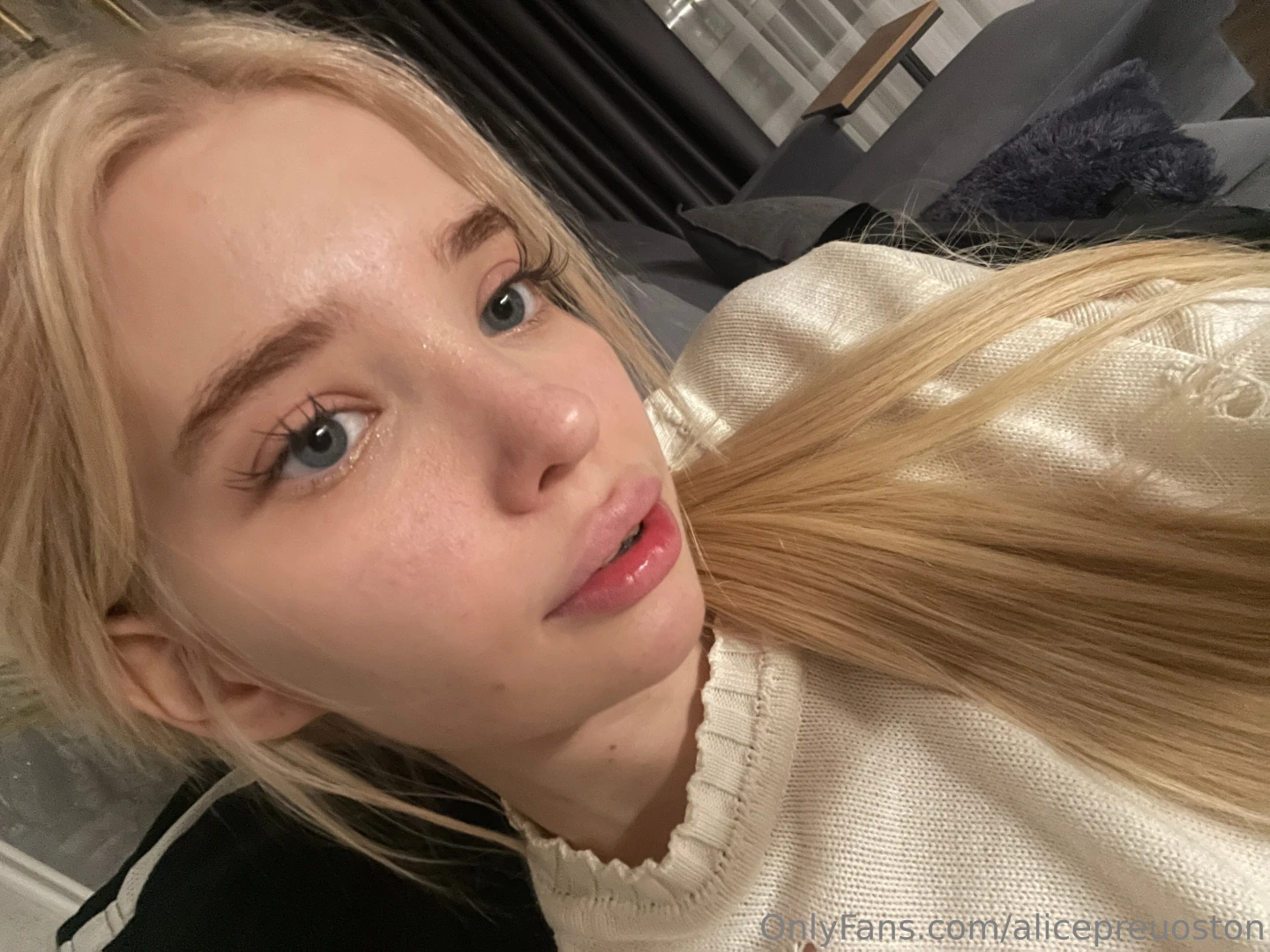 What s your love language mine is attention lots of attention 