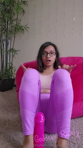 028-i deny you with a foot job in this clothed video i use my delicate