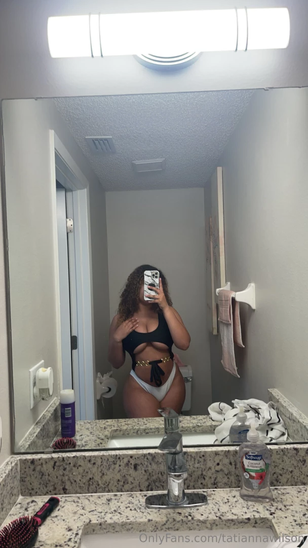 Tb to my short hair i don t miss it do you 