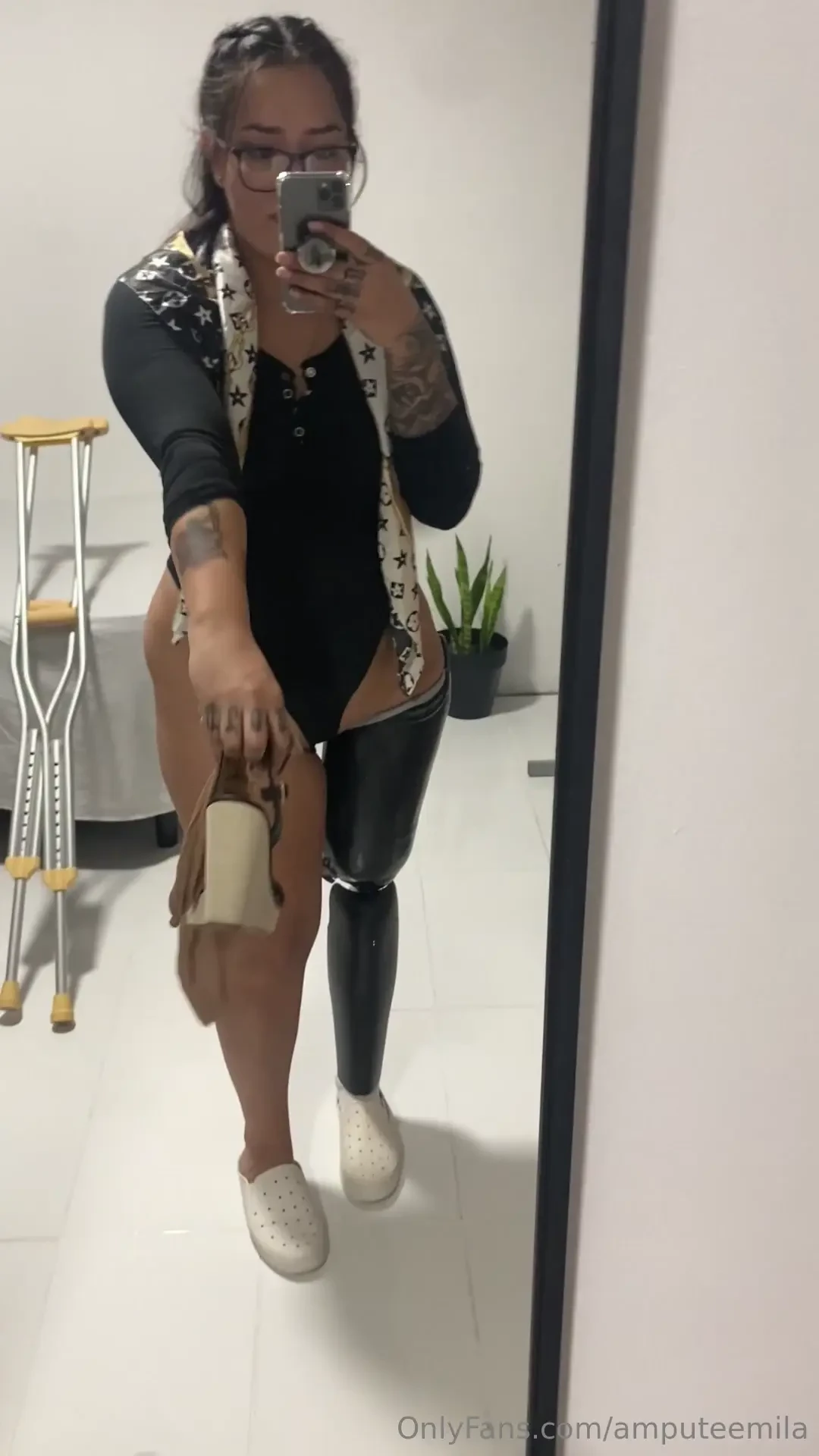 6 minute video you ll want to see my love i m removing my prosthesis 