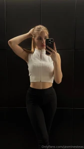 Should i unzip my top part 1