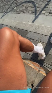 I ve got two big shredded legs how much do you want to see my other