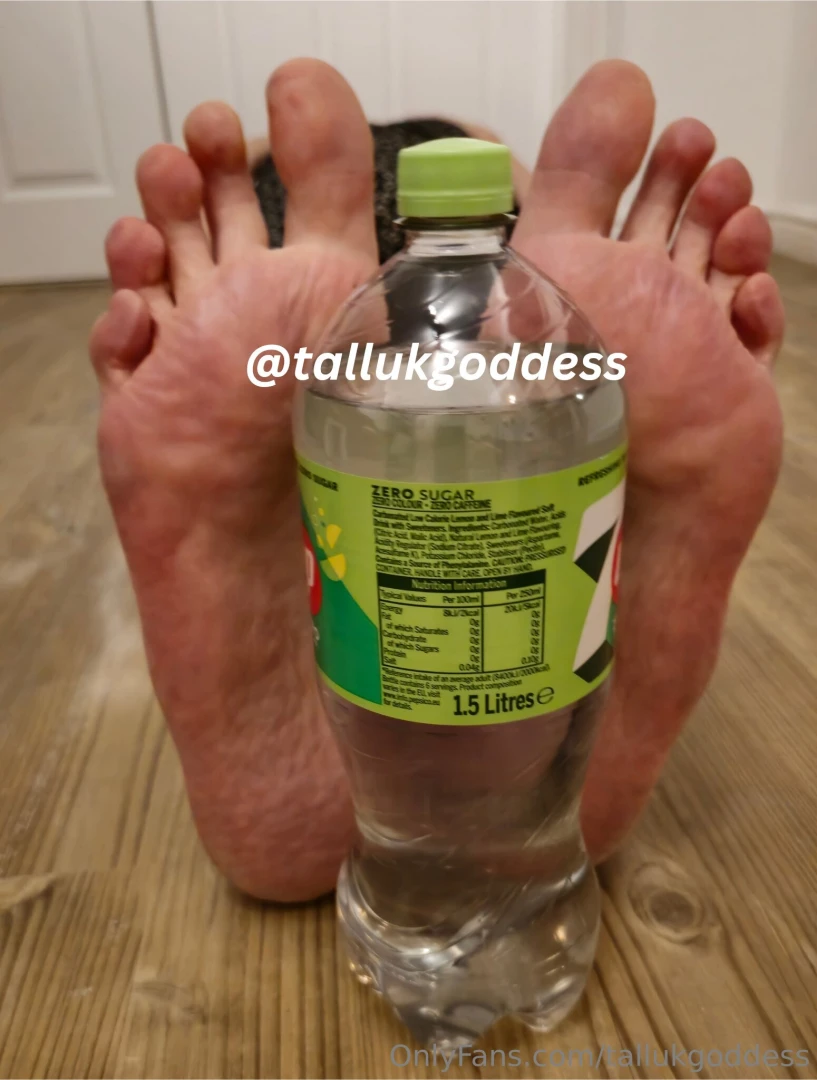 Comparing various items to my enormous size 18 bare soles part 2 
