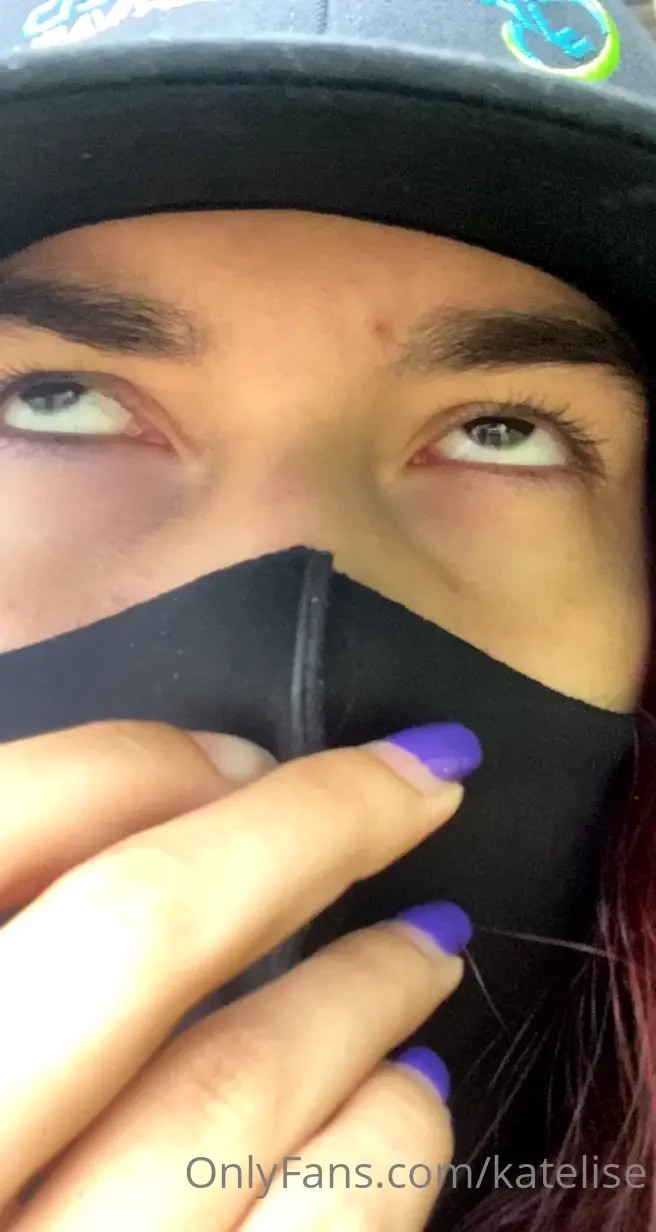 Sorry for lack of content babes i got another ulcer on my eye and can 