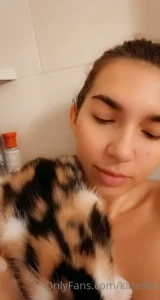 Everyday she gets mlre brave this is adorable