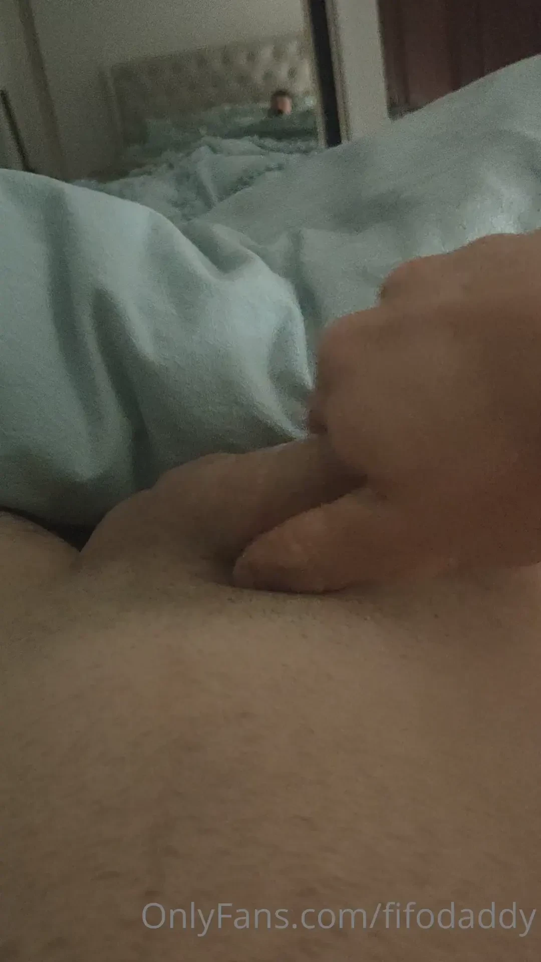That time of night for daddy who wants to see all of it 