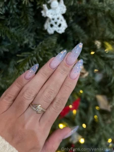 My new manicure for winter holidays actually do u like when girls have part 1