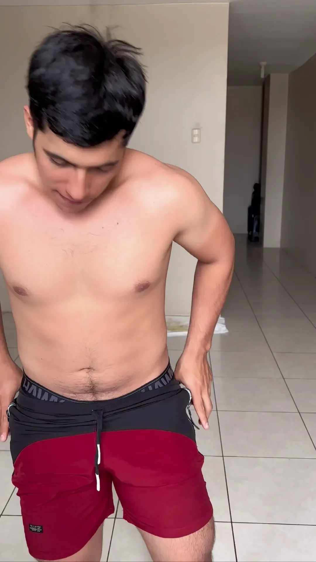 Llegu del gym demasiado caliente estar esperando alguna boca 