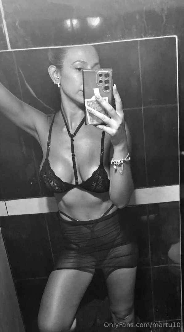 No s por qu soy yo quien hace lo que quiero pero cuando te despiertas 