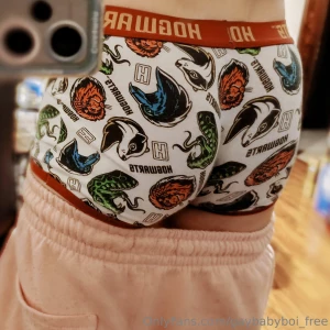 Who ordered a cute boy ass