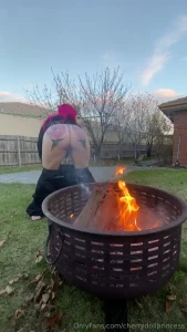 Have a fire with me hehehehehe