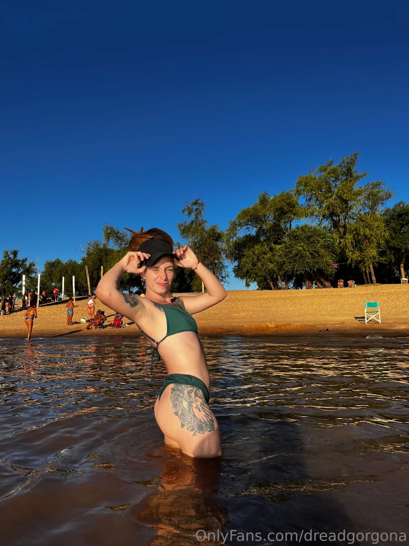 This is how a goddess deserves to spend her life beautiful and free in part 2 