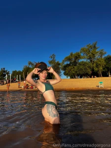 This is how a goddess deserves to spend her life beautiful and free in part 2