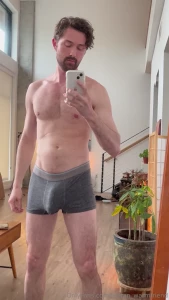 I was so fucking horny today i ve been bricked up all day and had to