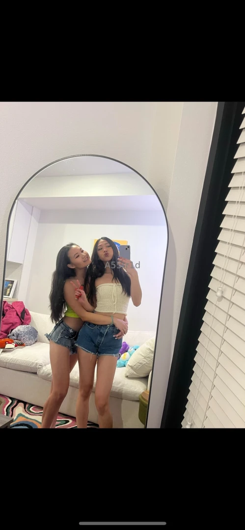 Going live this friday at 7 00 pst tomorrow night 