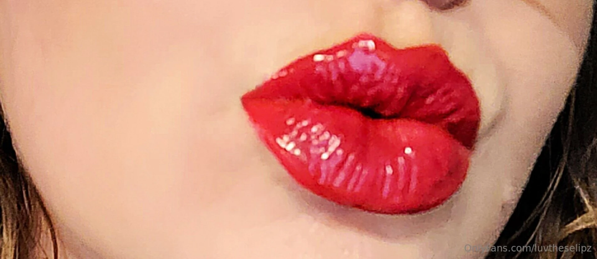 Some kisses waiting for you under the mistletoe part 2 