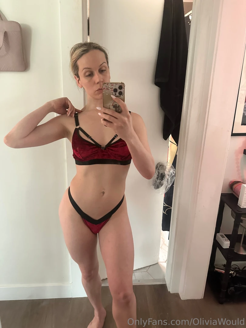 How can i make you cum hard for me today some ass to ass or maybe a 