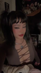 They re not perfect but i swear they can satisfy you part 1