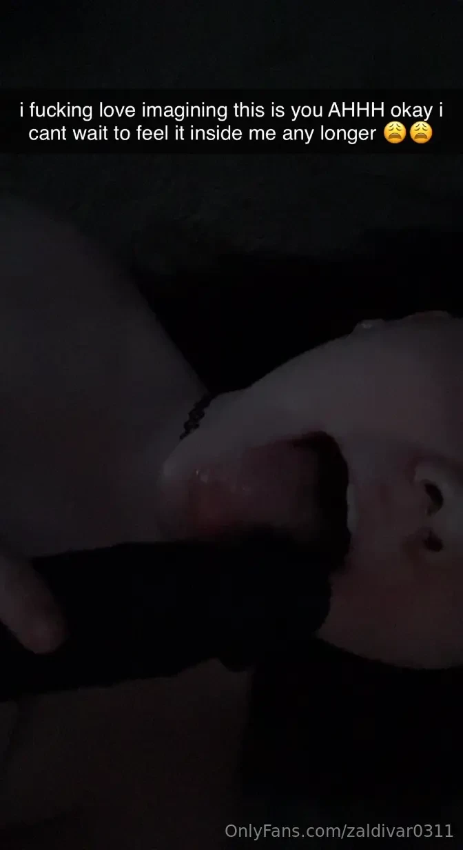 1st free kitty peekkkk 