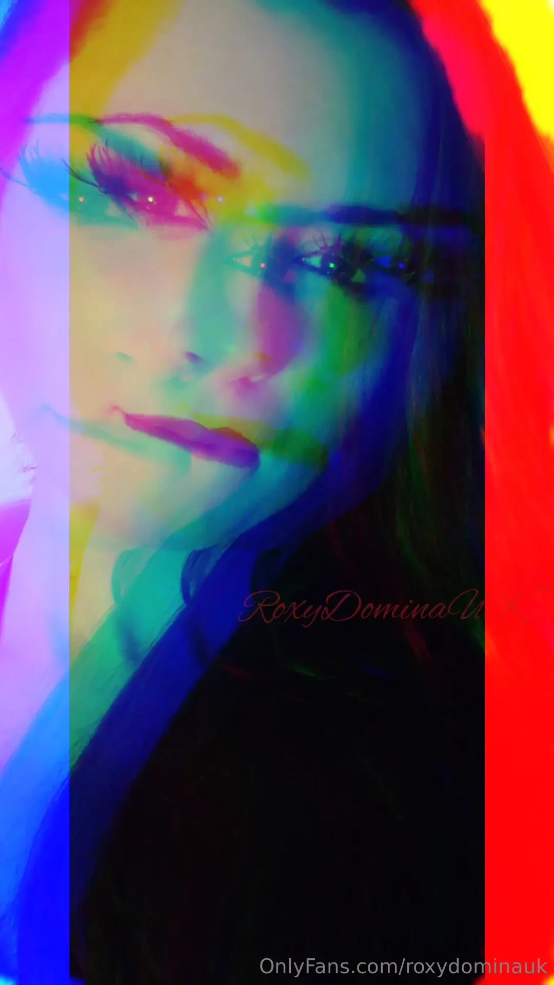 The type of eye contact that triggers bad things music faded musician 