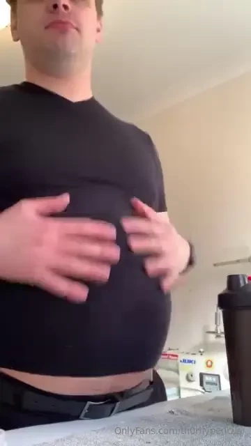 Cheeky afternoon shake and wobble 