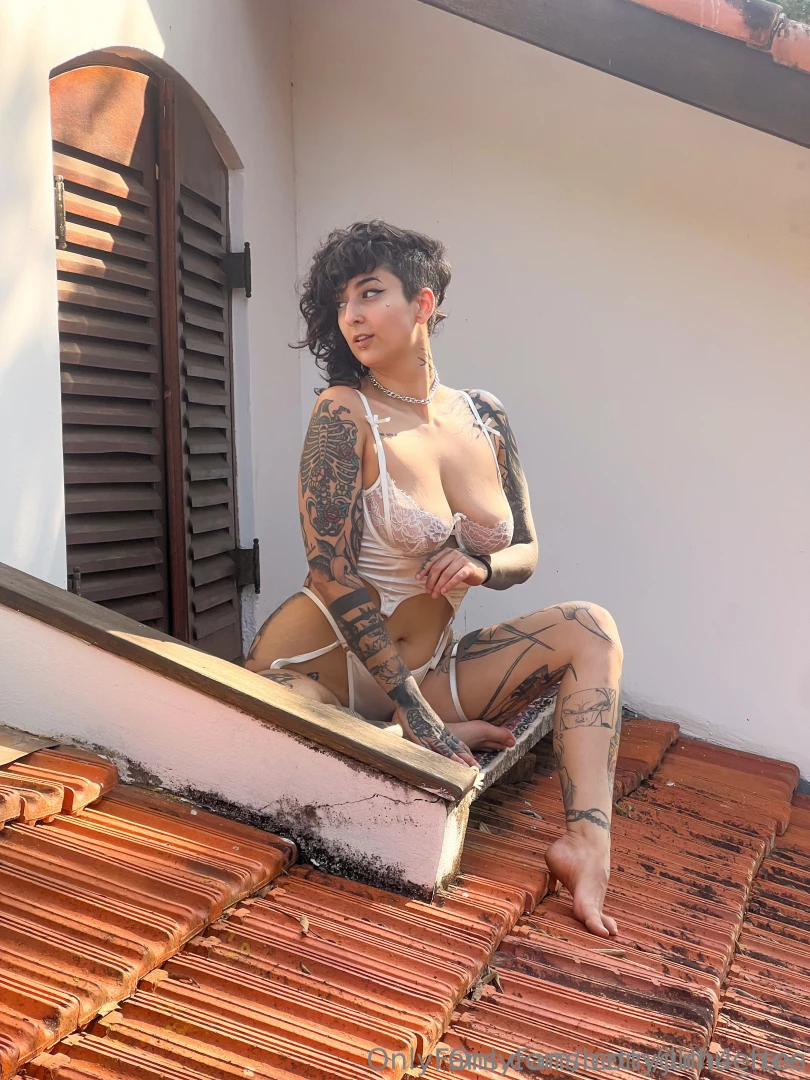 Free and online go subscribe to my sexy friend julh4_free part 18 