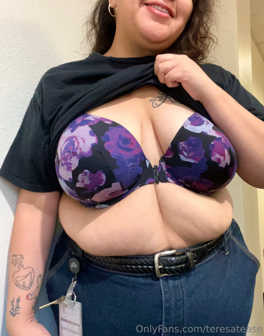 Good morning got to work early and well swipe for a tease 