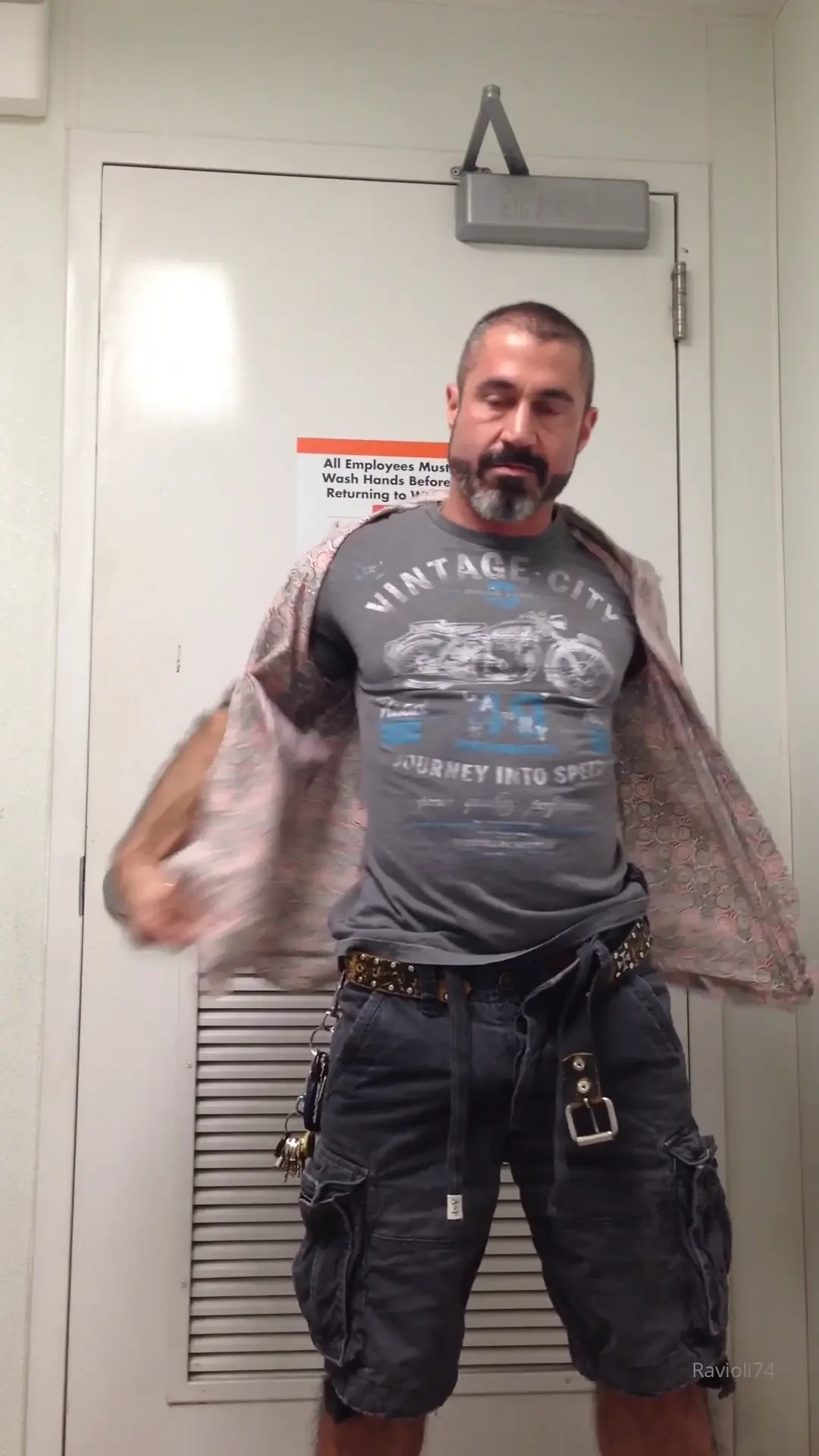 Its my birthday today feel free to tip - this is an older video that i 