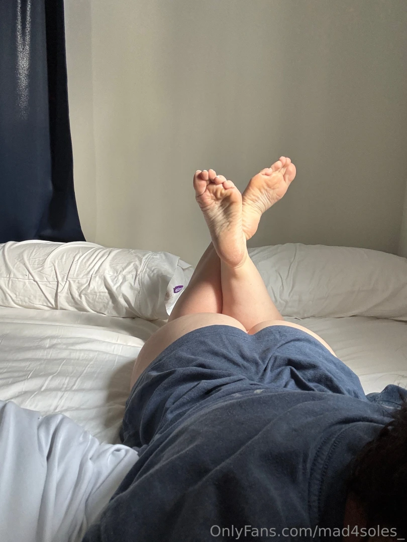 The morning sunlight just hits differently 