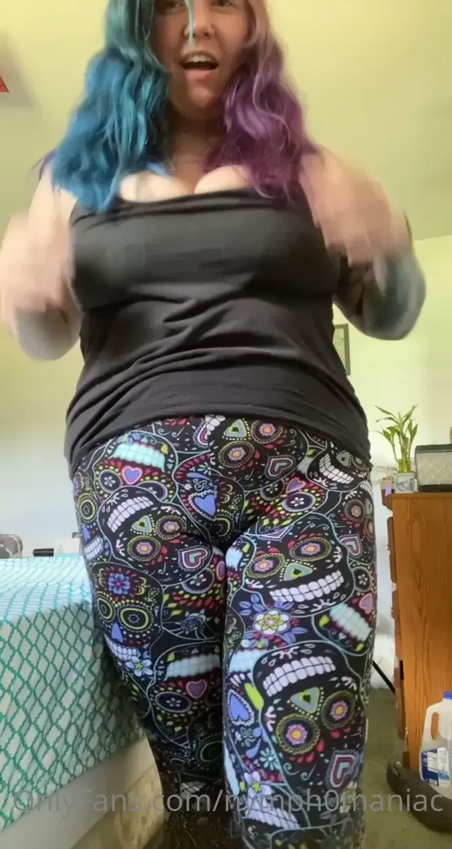 So i was frisky yesterday here s the beginning of the 12 minute video 