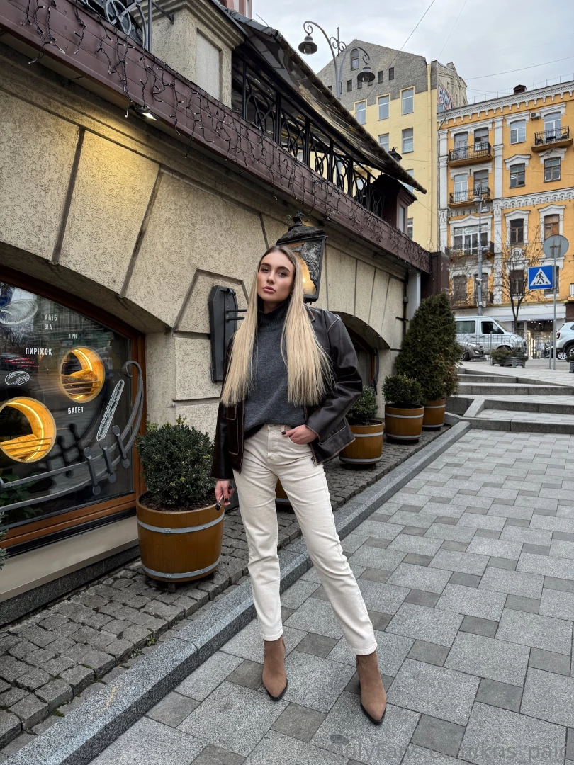 A little storytime or how i almost became a ghost at a caf my friend 