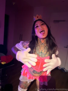 Happy new year everyone i only have a esim with limited data so part 1