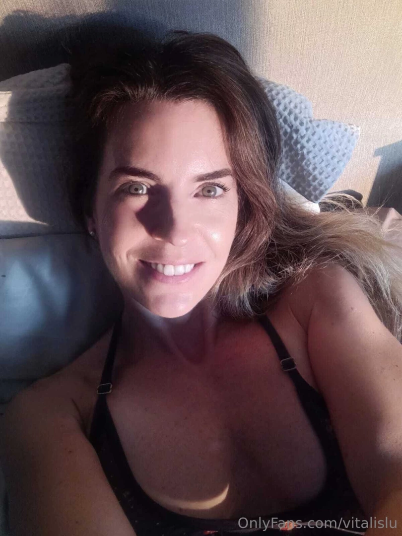 Sunlight loves my skin just like you do 