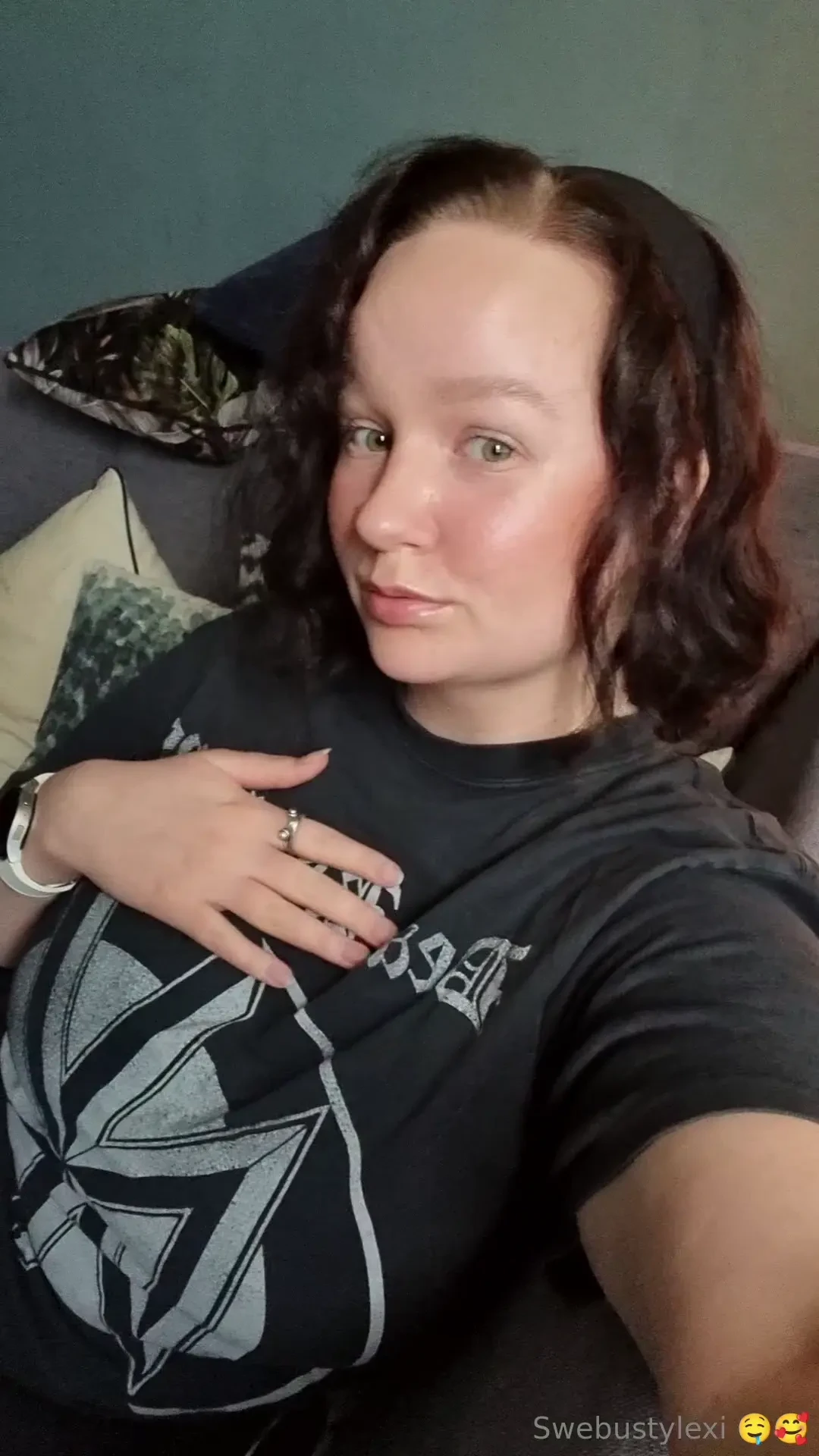 Going to work in the cutest little hairstyle and leggings you think my 