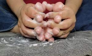 I know you all like my feet rough amp hard but a little lotion feels part 1