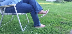 Flops are out in full force but they don t stay on long i love the
