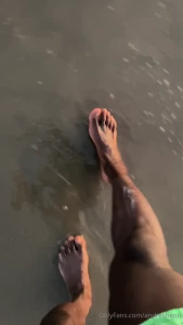 Sandy toes and sun-kissed soles sending waves of pleasure to all my