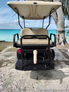 Just in case anyone doesn t know him yet this is the world famous bob