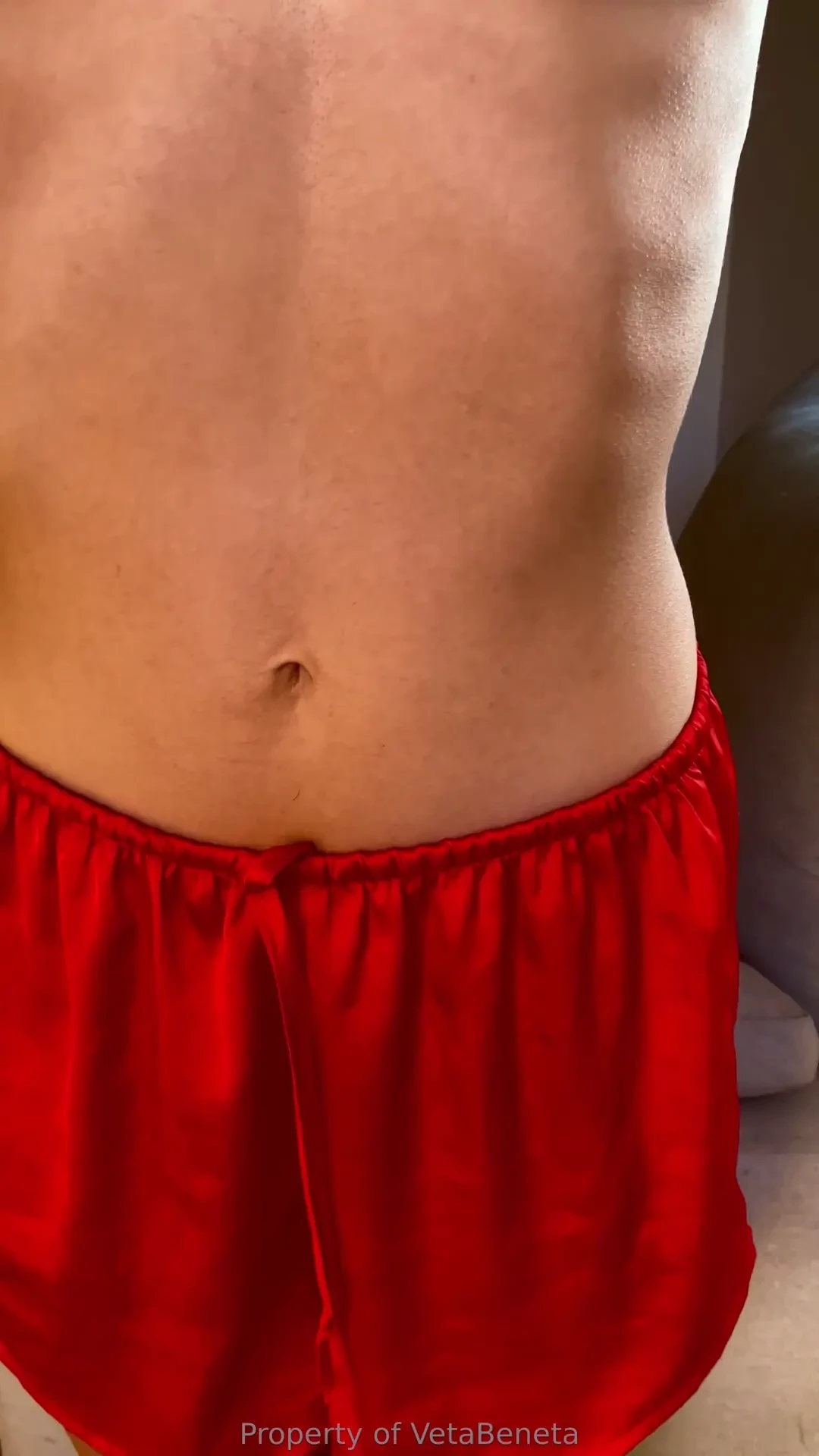 Do you like girls dressed in indoor clothes yes i stole a t-shirt from 