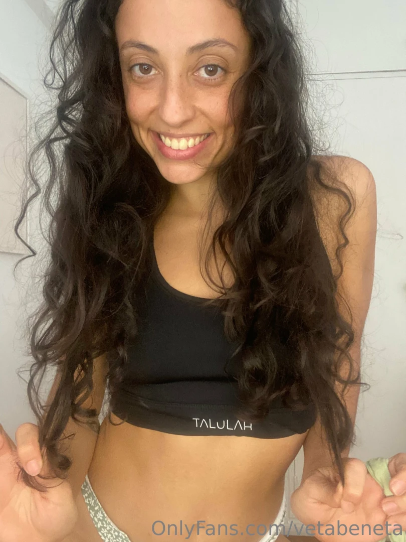 Happy new year to everyone i hope you start good in this year 